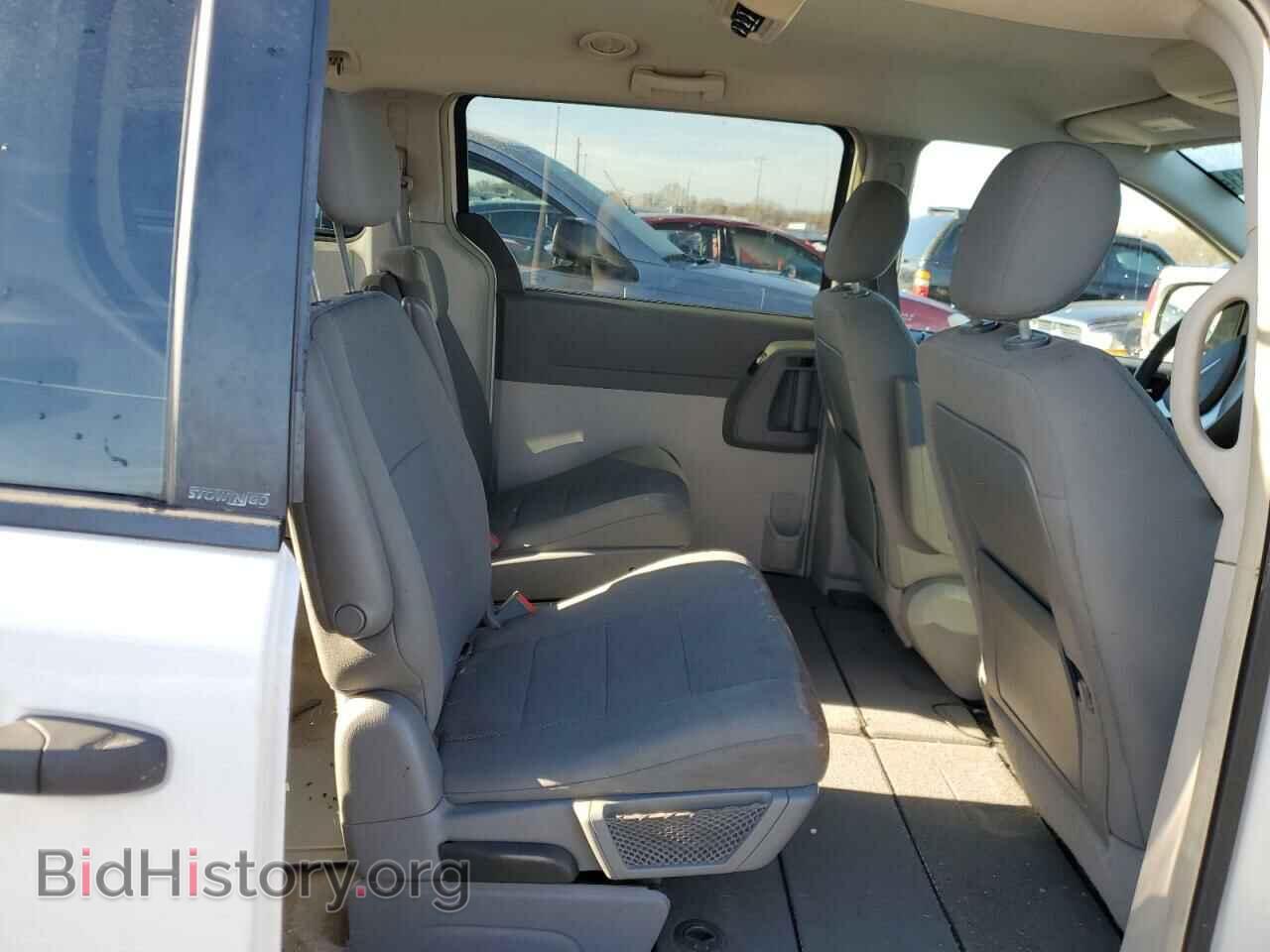 2008 CHRYSLER MINIVAN - VIN: 2A8HR44H68R831772 - Фото 10