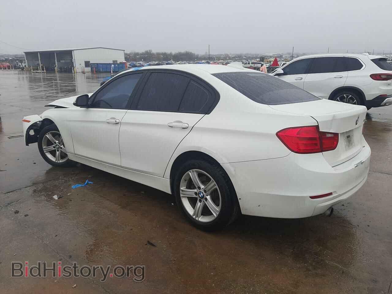 2014 BMW 3 SERIES - VIN: WBA3B1C57EK131925 - Фото 2