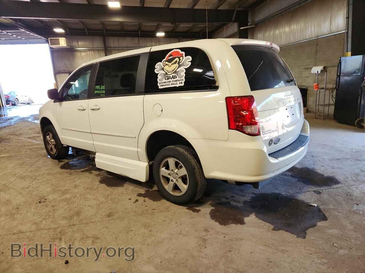 2011 DODGE CARAVAN - VIN: 2D4RN3DG2BR626839 - Photo 2