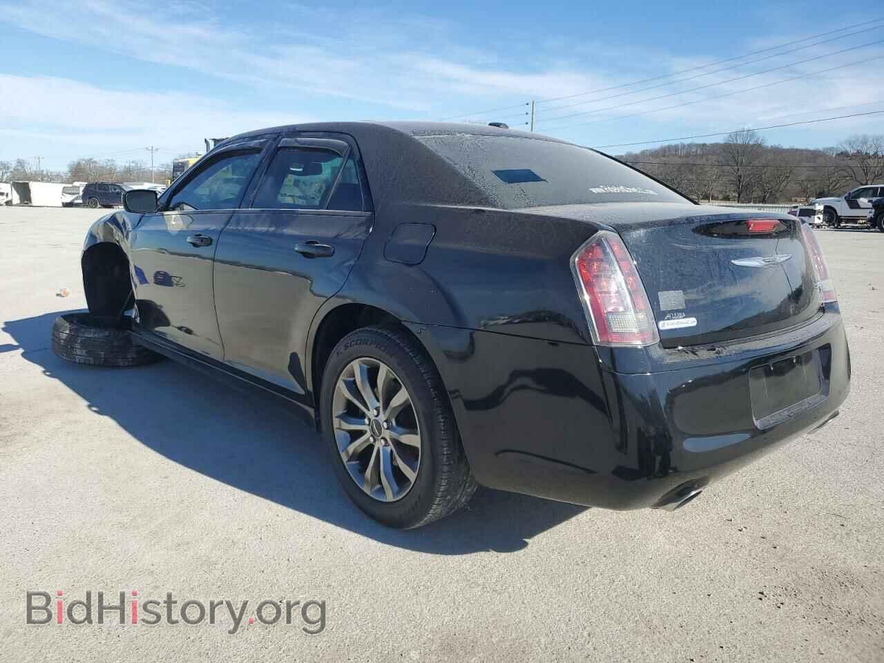 2014 CHRYSLER 300 - VIN: 2C3CCAGG2EH255740 - Photo 2