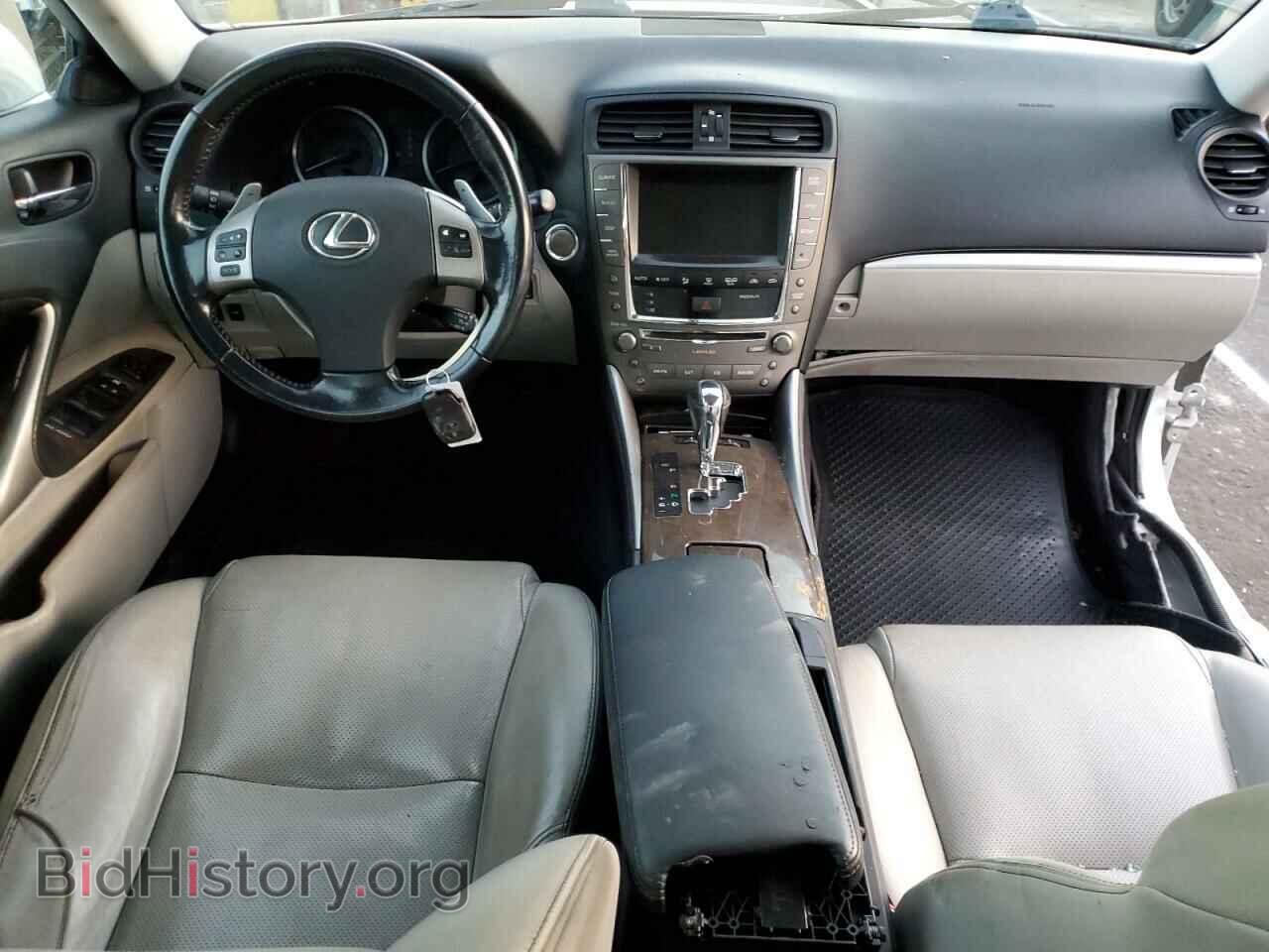 2011 LEXUS IS - VIN: JTHBF5C29B5151652 - Фото 8