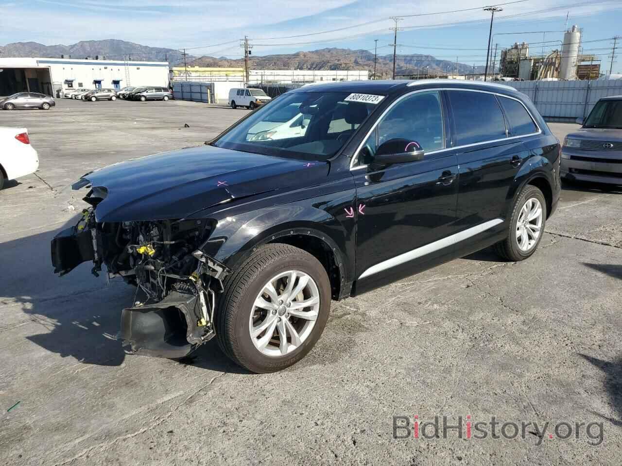 Photo WA1AAAF76KD005608 - AUDI Q7 2019