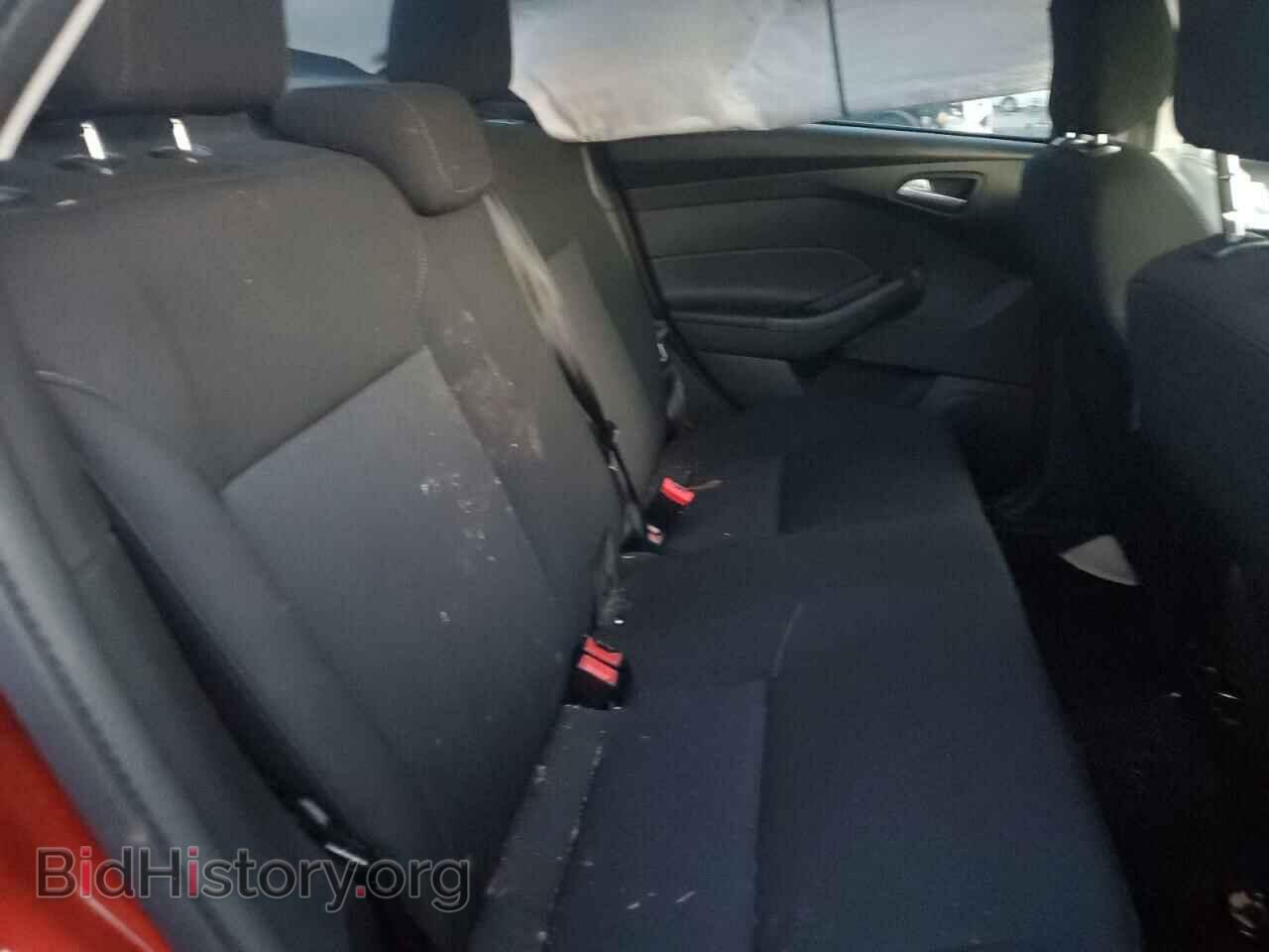 2018 FORD FOCUS - VIN: 1FADP3FE1JL255876 - Фото 10