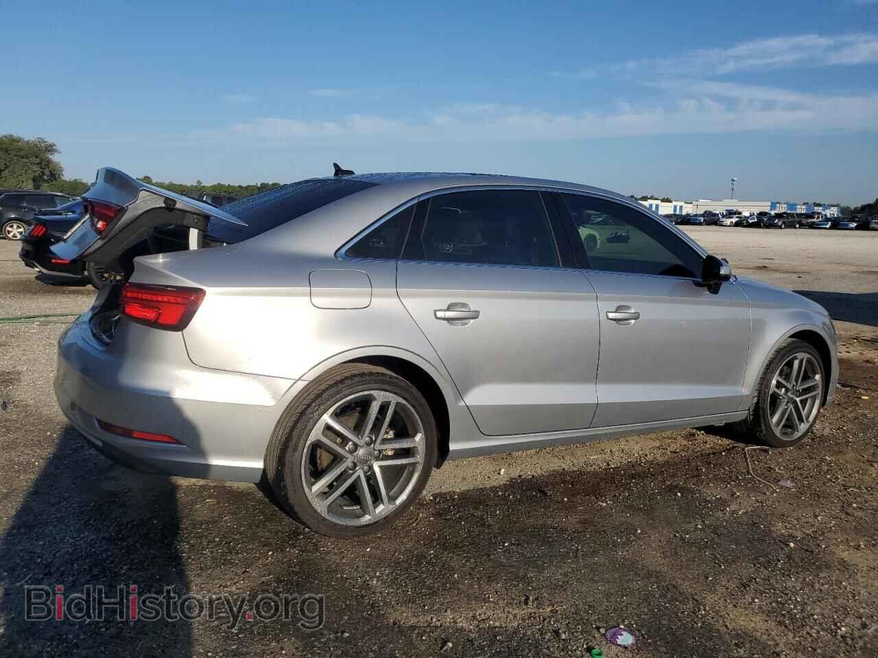2019 AUDI A3 - VIN: WAUAUGFF5K1013446 - Фото 3