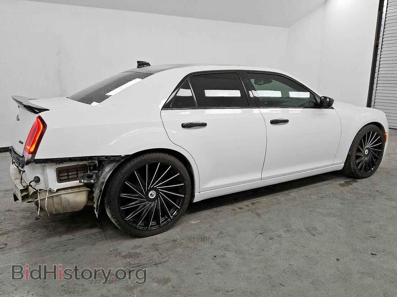 2018 CHRYSLER 300 - VIN: 2C3CCAAG5JH151570 - Фото 3