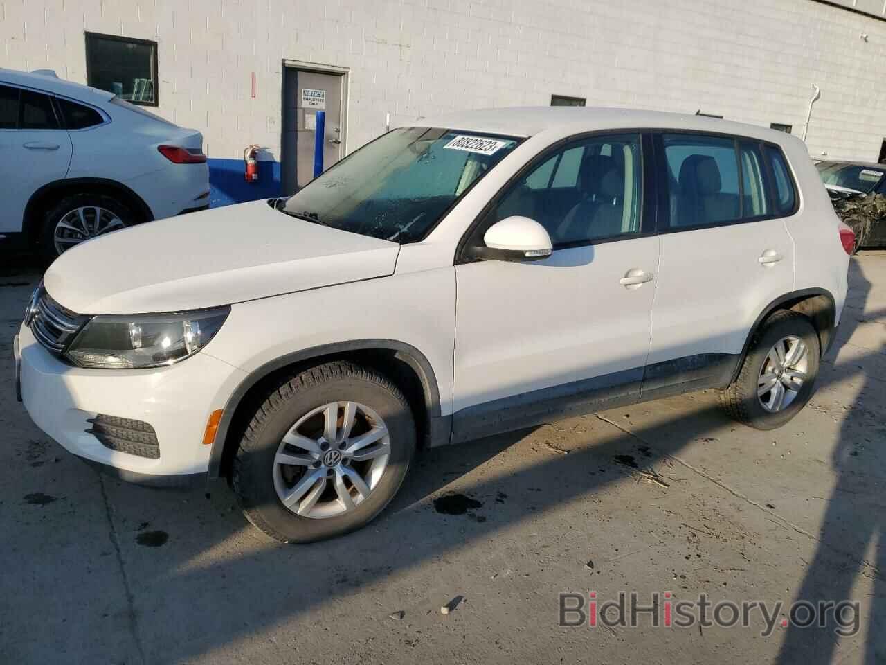 Фотография WVGBV7AX9CW591117 - VOLKSWAGEN TIGUAN 2012