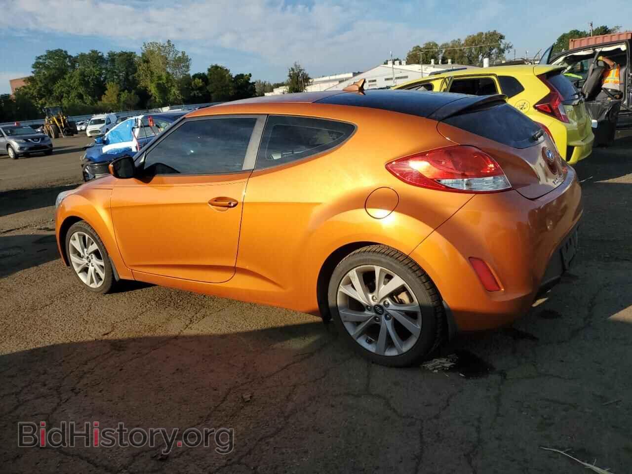 2016 HYUNDAI VELOSTER - VIN: KMHTC6ADXGU270196 - Фото 2