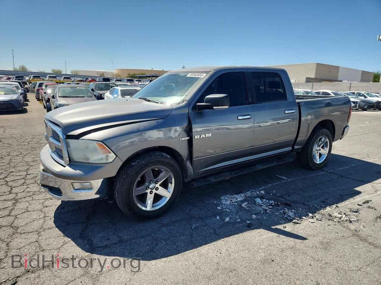 Photo 1D7RB1CT4AS111983 - DODGE All Models 2010