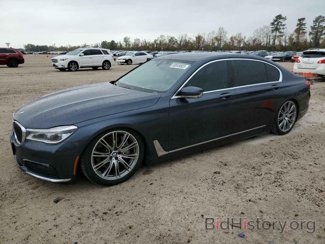 Фотография WBA7F2C59GG416806 - BMW 7 SERIES 2016