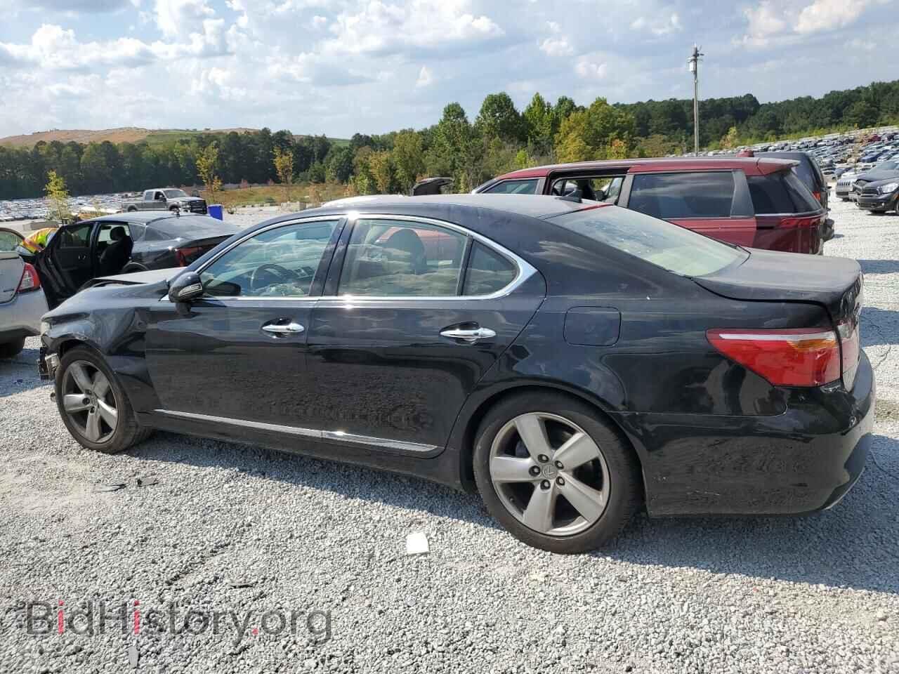 2012 LEXUS LS460 - VIN: JTHBL5EF1C5108367 - Photo 2
