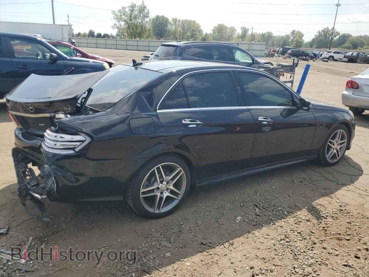 2016 MERCEDES-BENZ E-CLASS - VIN: WDDHF6HB3GB226225 - Фото 3