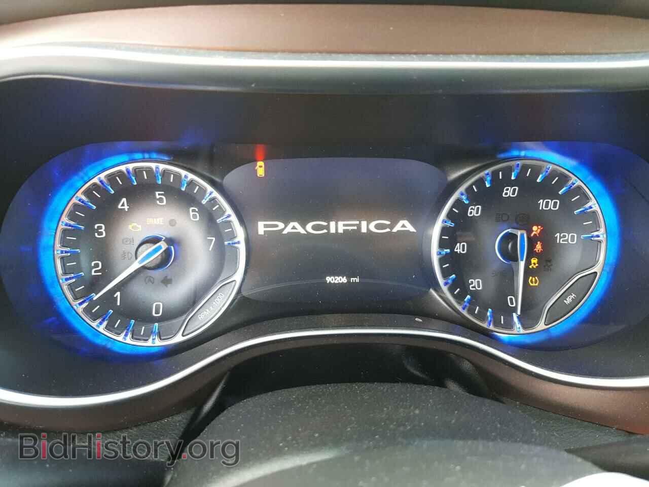 2018 CHRYSLER PACIFICA - VIN: 2C4RC1EG9JR104651 - Фото 9