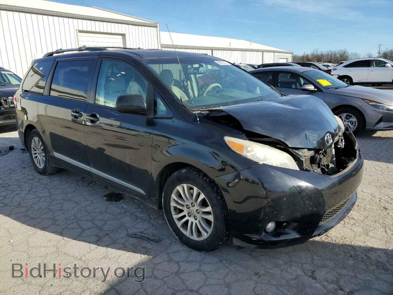 2011 TOYOTA All Models - VIN: 5TDYK3DC3BS155810 - Фото 4