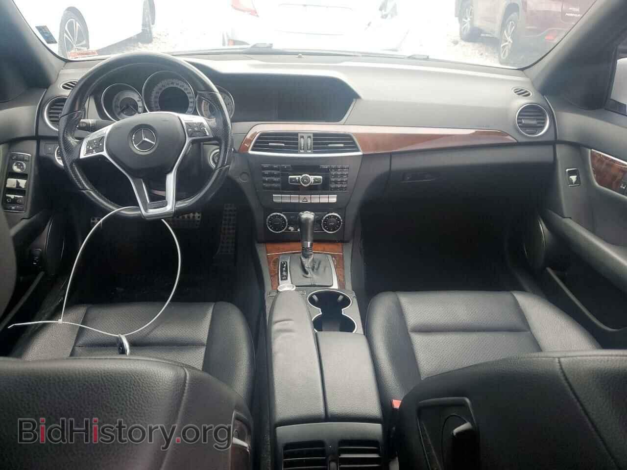 2014 MERCEDES-BENZ C-CLASS - VIN: WDDGF4HBXEA956071 - Фото 8