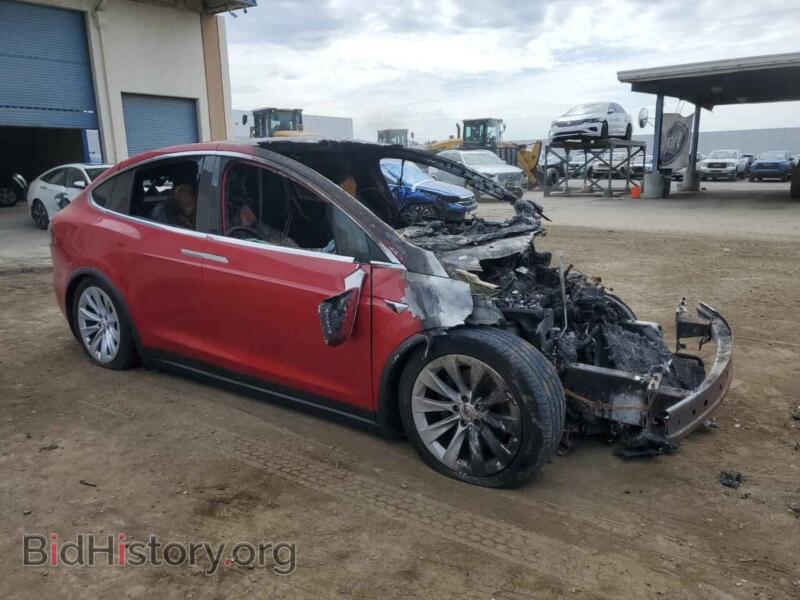 2020 Tesla MODEL X (VIN 5YJXCAE26LF237295) — photo 4 of 12