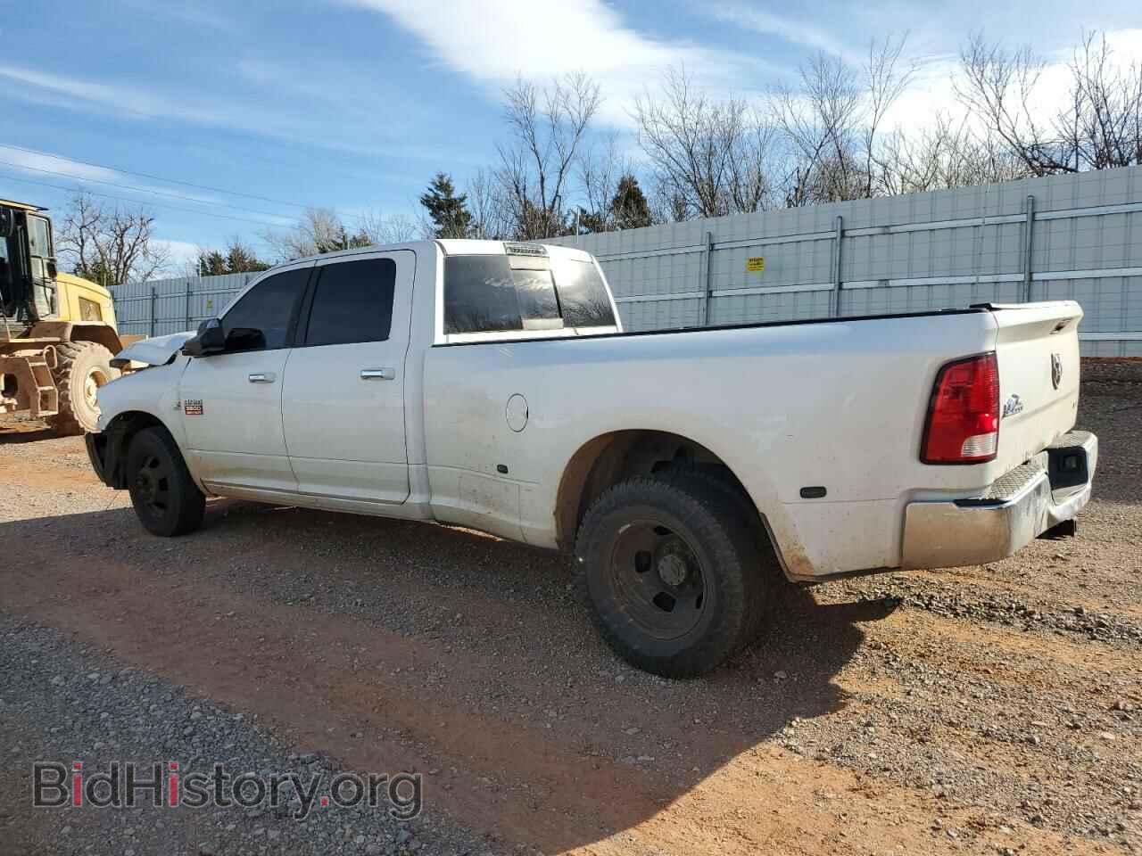 2011 DODGE All Models - VIN: 3D73M4CL4BG540860 - Photo 2