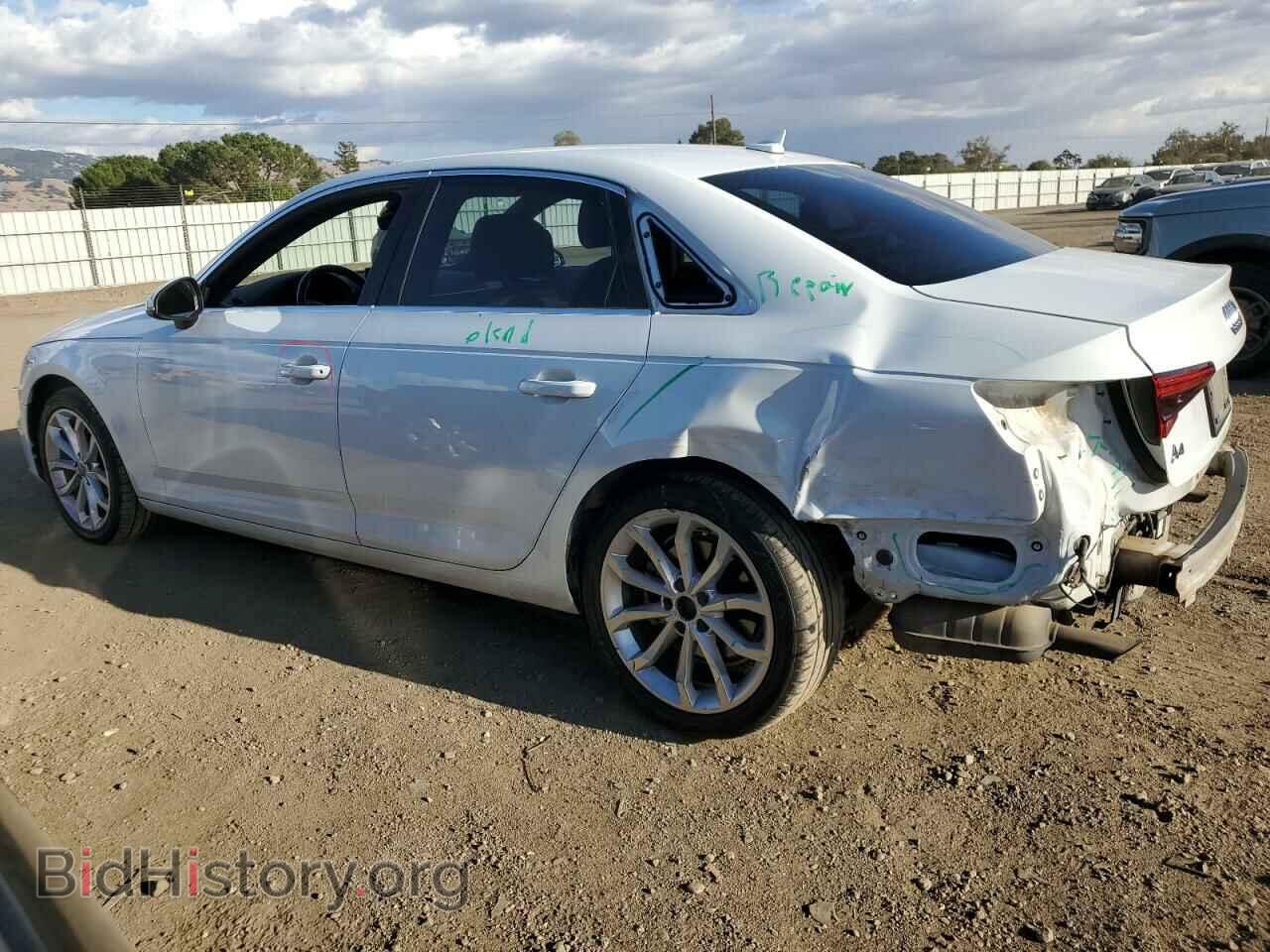 2019 AUDI A4 - VIN: WAUGMAF41KA037328 - Фото 2