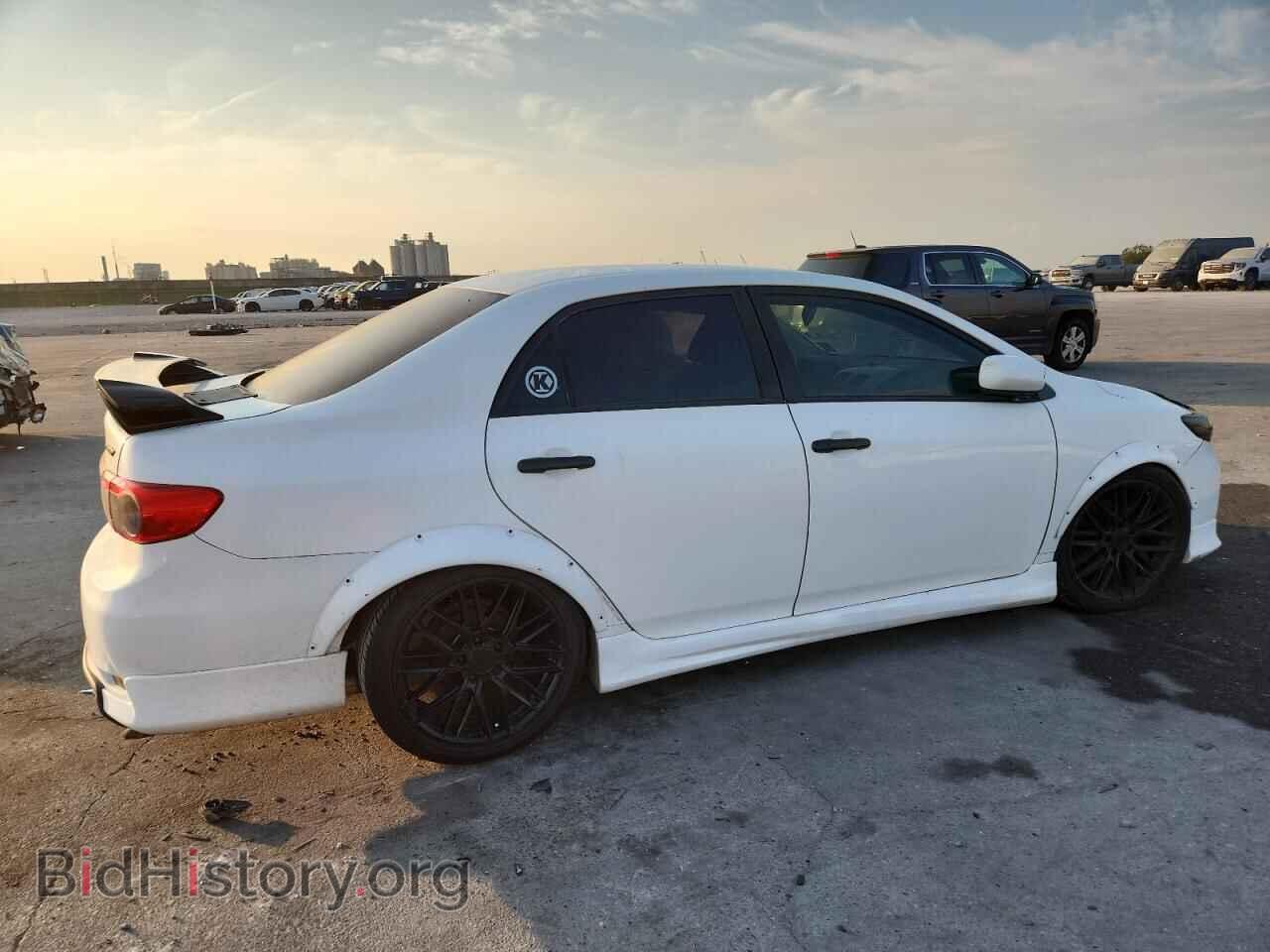 2011 TOYOTA COROLLA - VIN: 2T1BU4EE7BC557053 - Фото 3