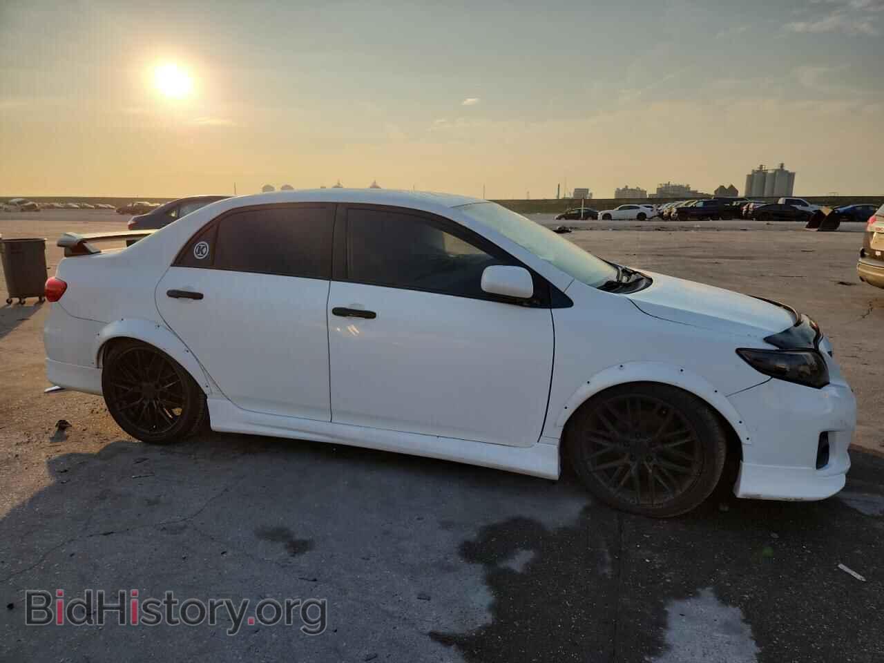 2011 TOYOTA COROLLA - VIN: 2T1BU4EE7BC557053 - Фото 4