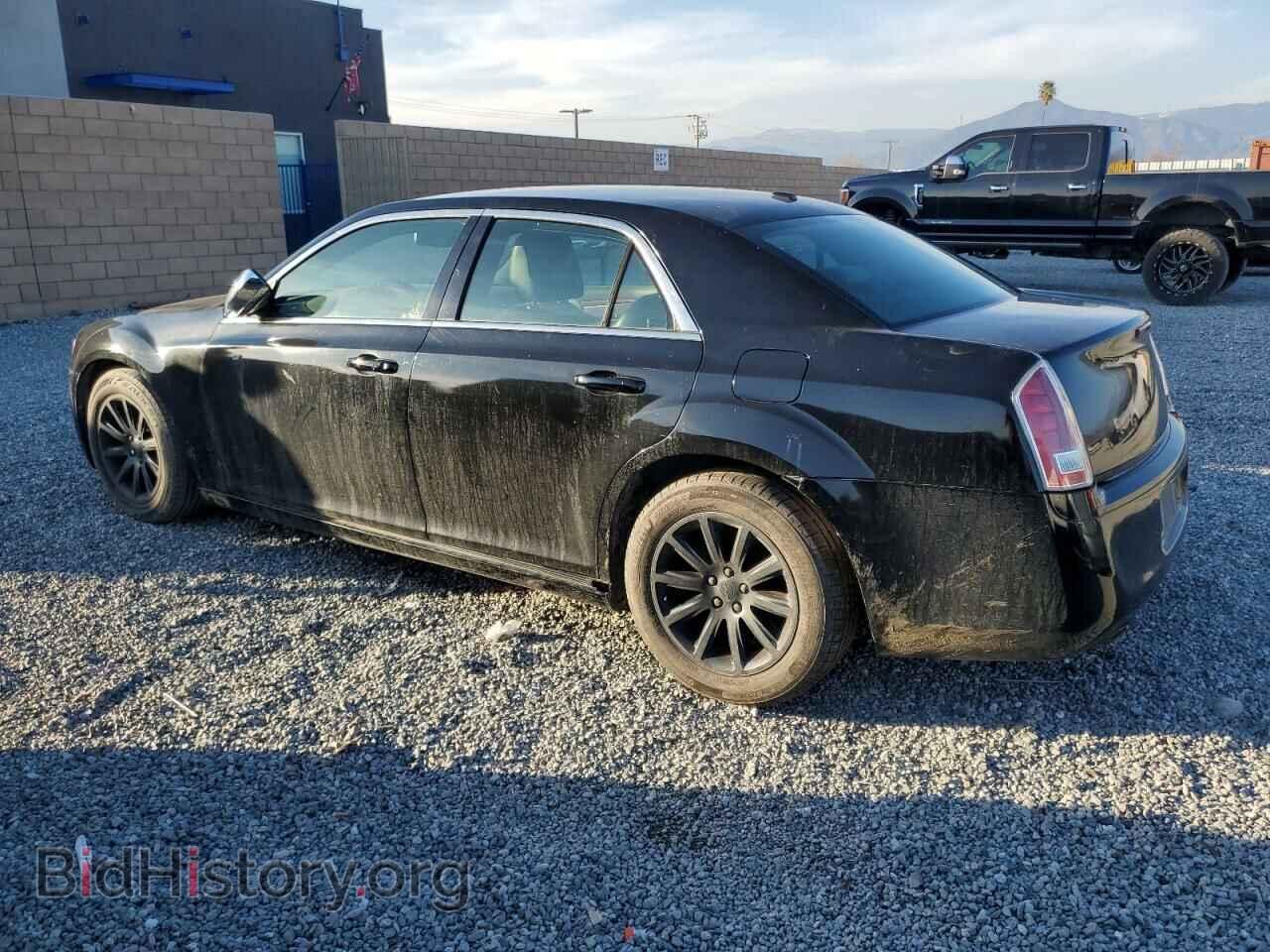 2012 CHRYSLER 300 - VIN: 2C3CCACG8CH223751 - Фото 2