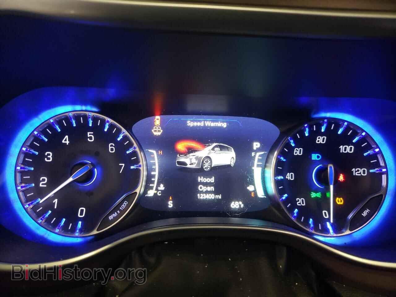 2018 CHRYSLER PACIFICA - VIN: 2C4RC1EG0JR235435 - Фото 9
