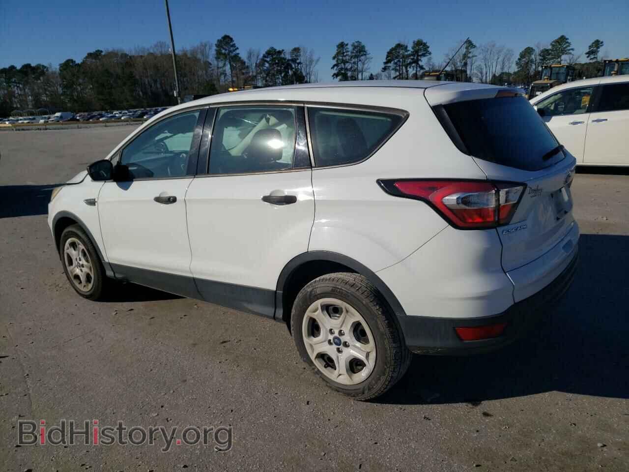 2017 FORD ESCAPE - VIN: 1FMCU0F76HUC18529 - Фото 2
