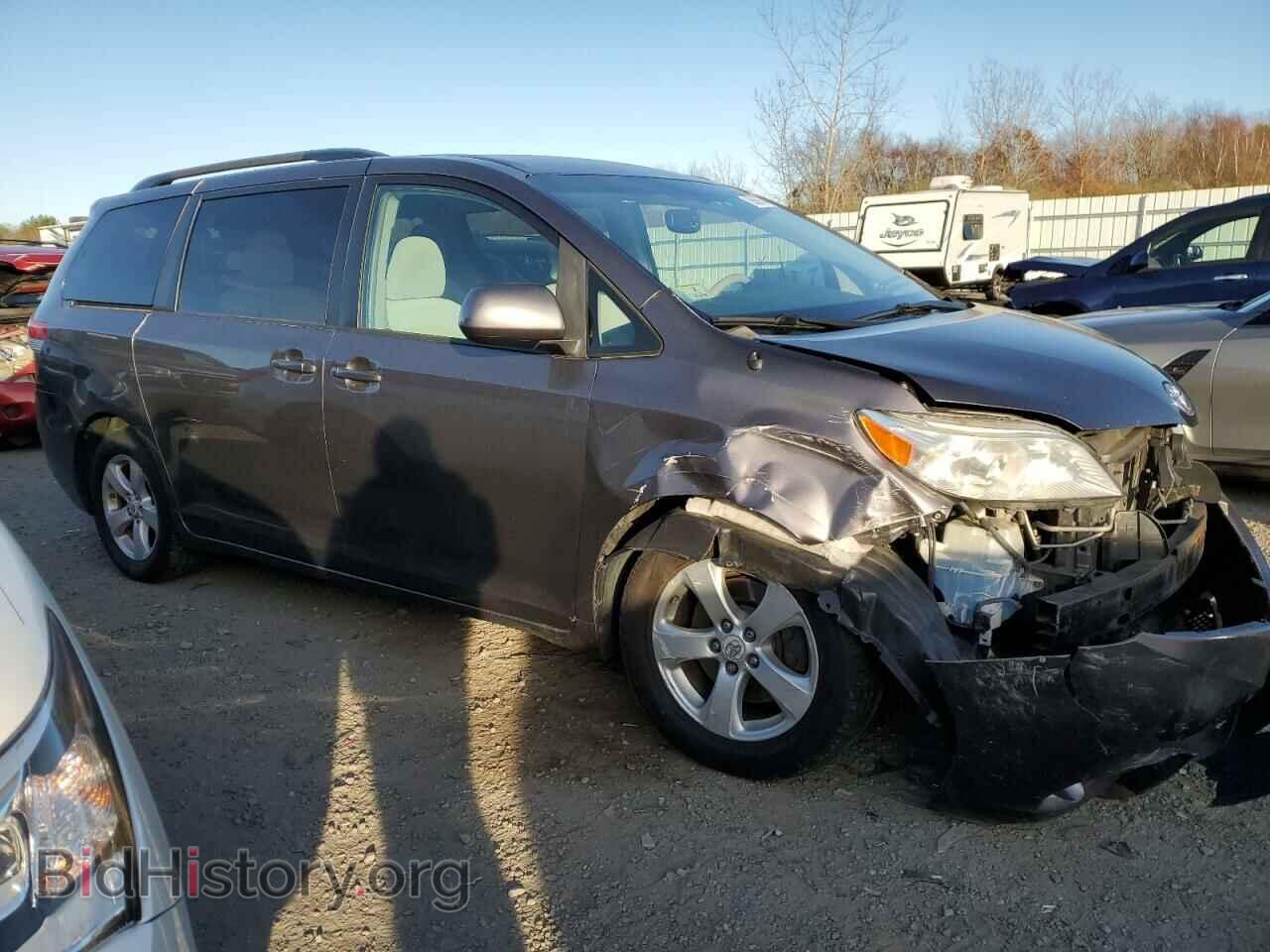 2011 TOYOTA All Models - VIN: 5TDKK3DC8BS068152 - Фото 4