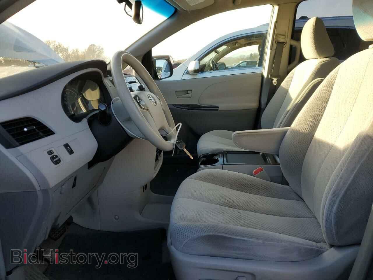 2011 TOYOTA All Models - VIN: 5TDKK3DC8BS068152 - Фото 7