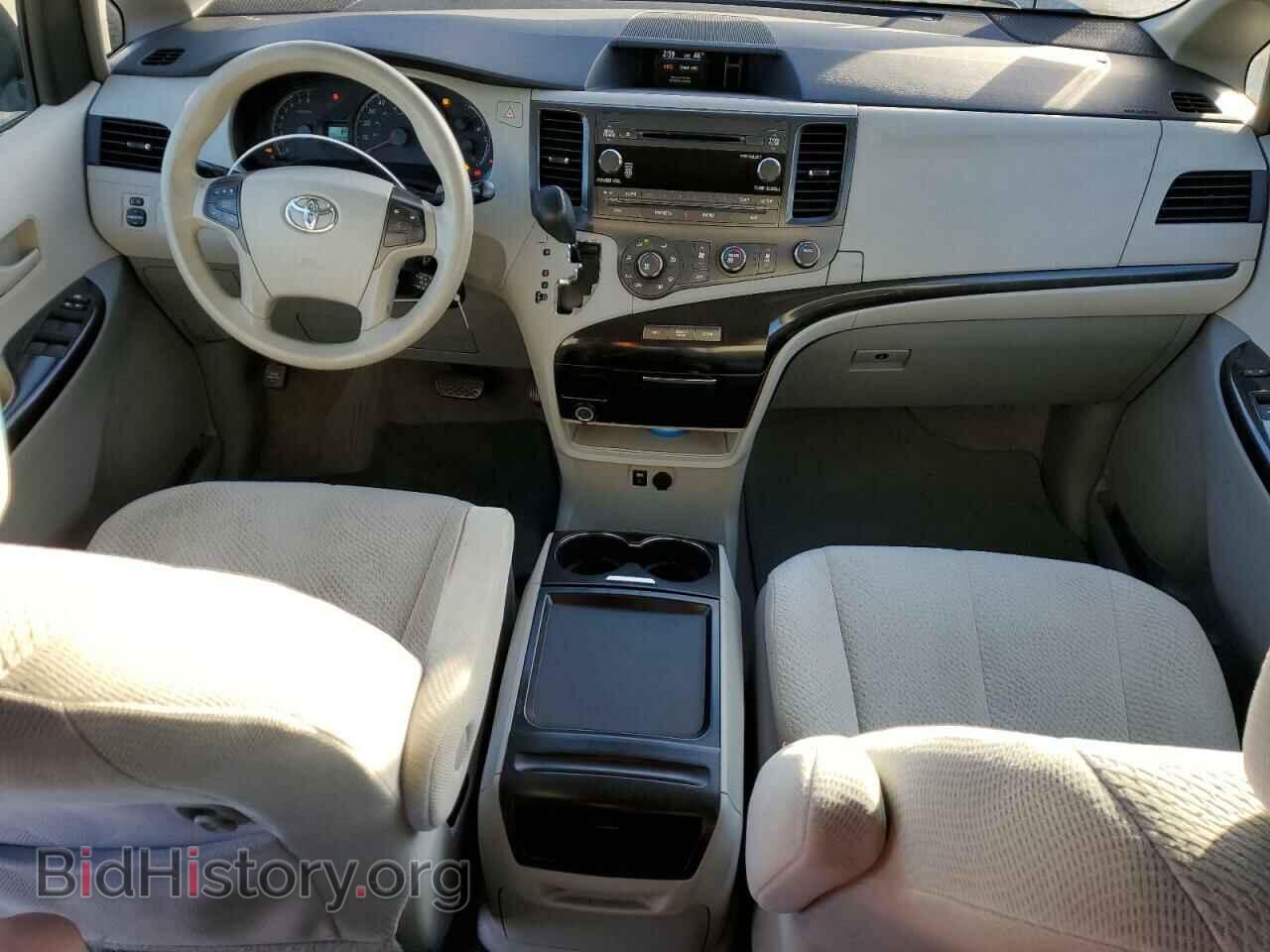 2011 TOYOTA All Models - VIN: 5TDKK3DC8BS068152 - Фото 8
