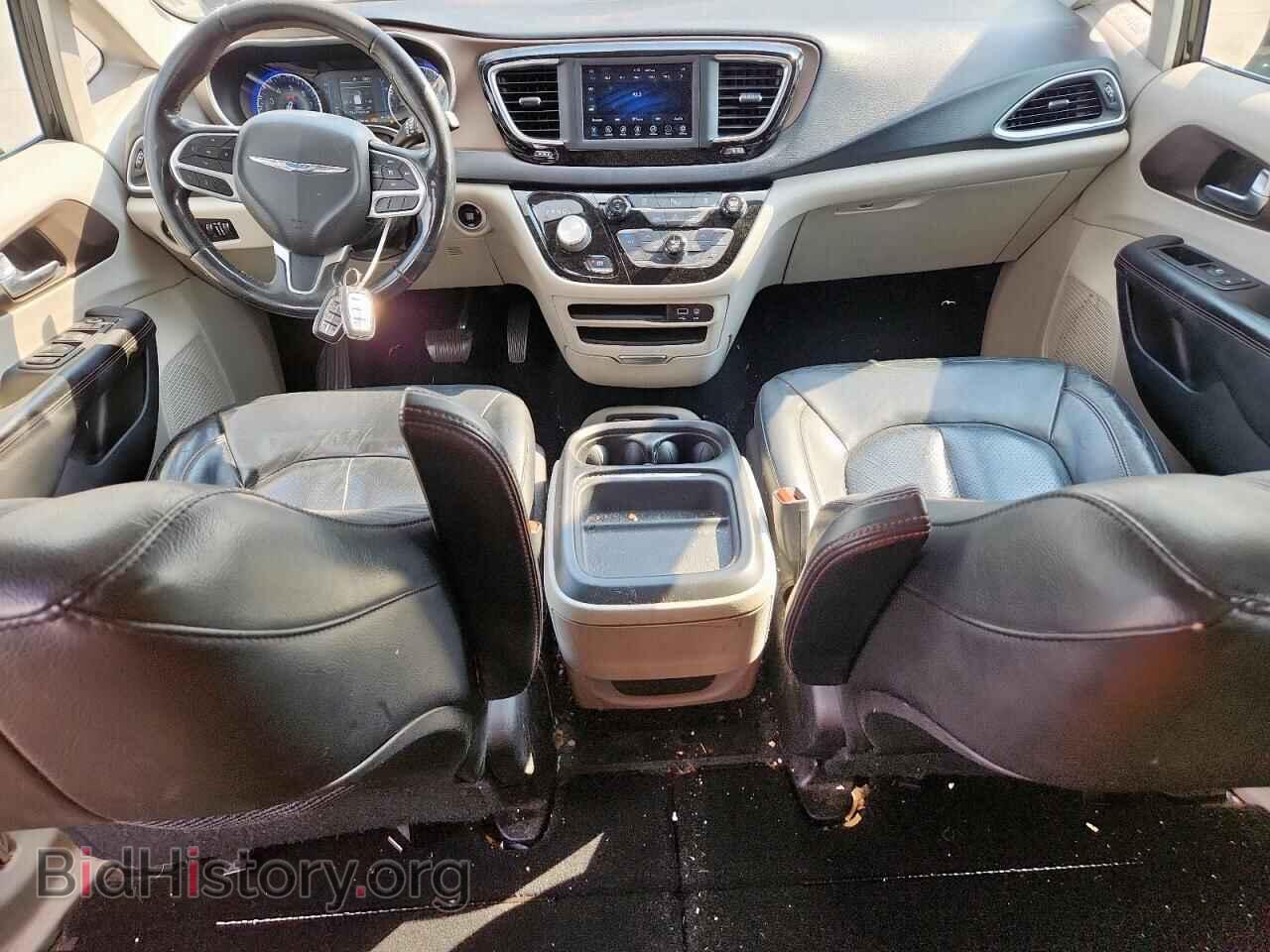 2019 CHRYSLER PACIFICA - VIN: 2C4RC1BG3KR732386 - Фото 8
