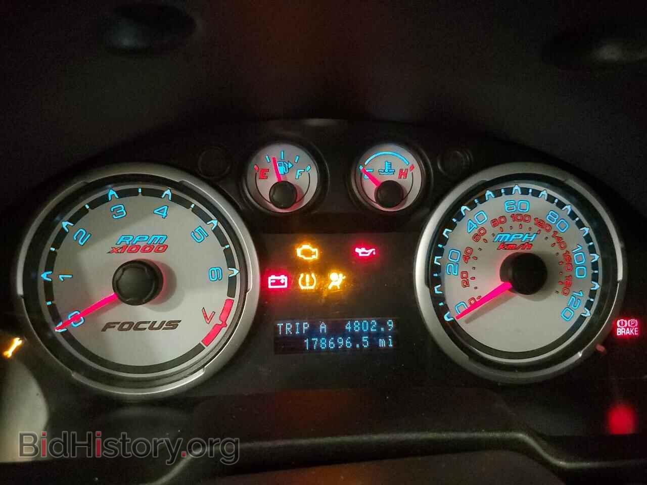 2009 FORD FOCUS - VIN: 1FAHP36N29W118067 - Фото 9