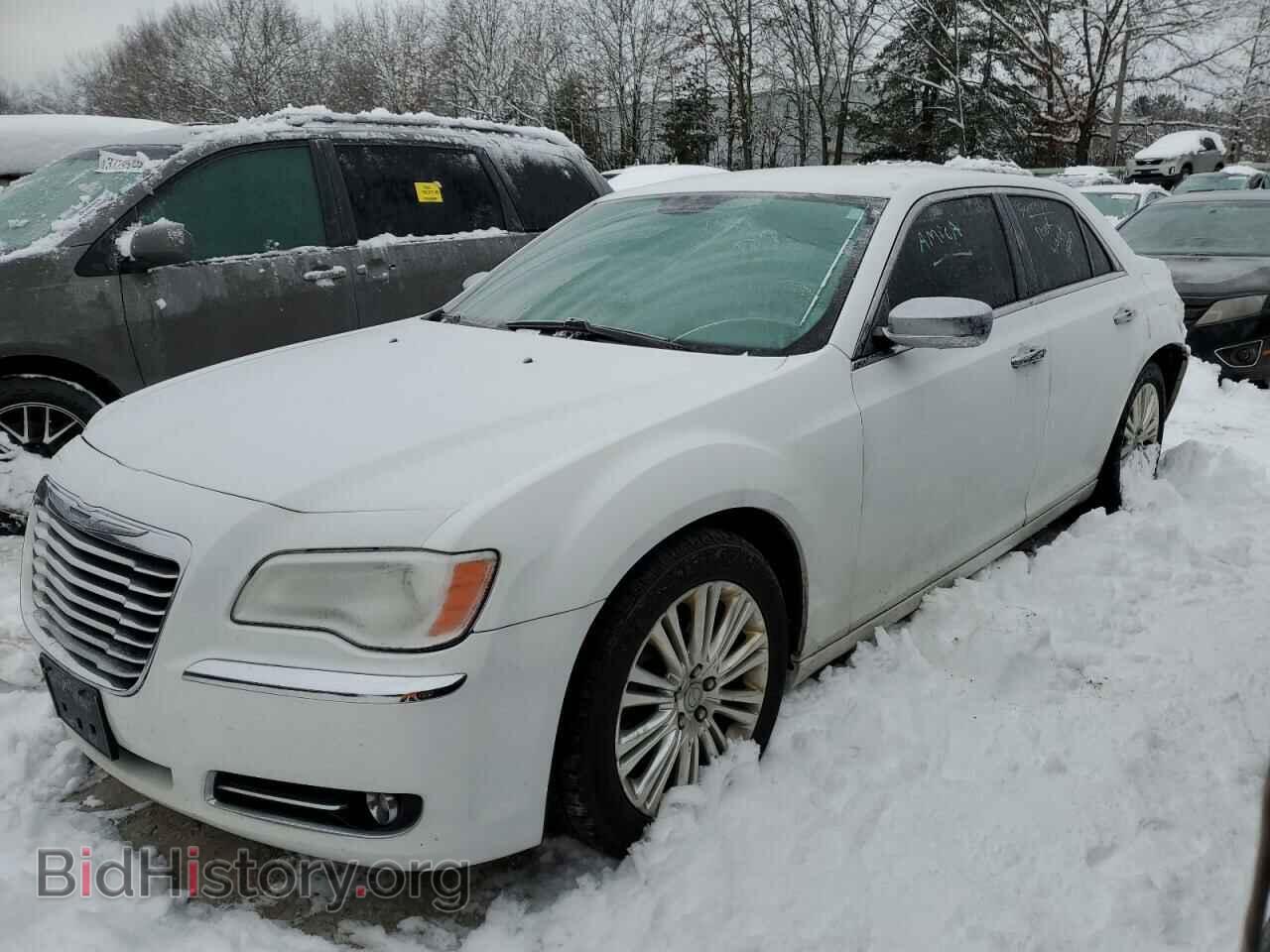 Фотография 2C3CCAKG0EH381327 - CHRYSLER 300 2014