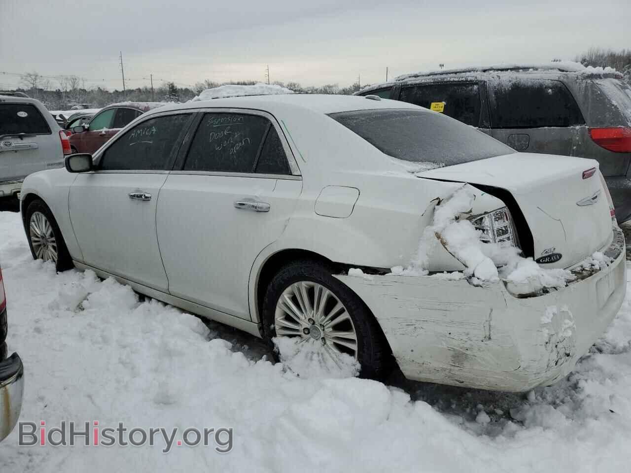 2014 CHRYSLER 300 - VIN: 2C3CCAKG0EH381327 - Фото 2