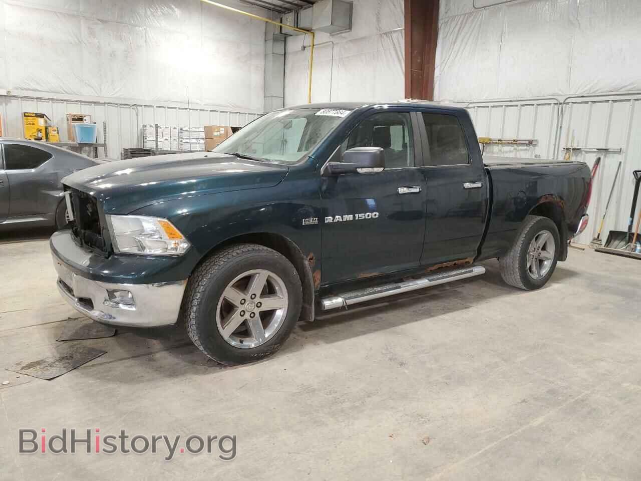 Photo 1D7RV1GT4BS622399 - DODGE All Models 2011