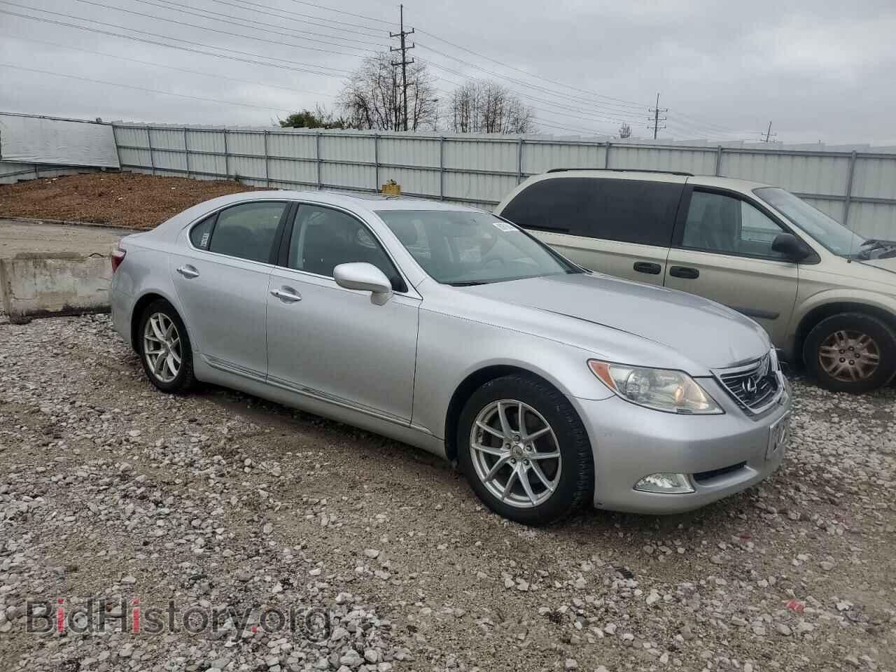 2008 LEXUS LS460 - VIN: JTHBL46F785058784 - Photo 4