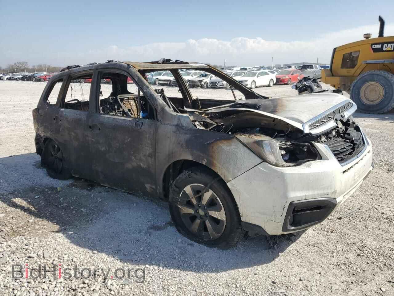 2017 SUBARU FORESTER - VIN: JF2SJAGC8HH424262 - Фото 4
