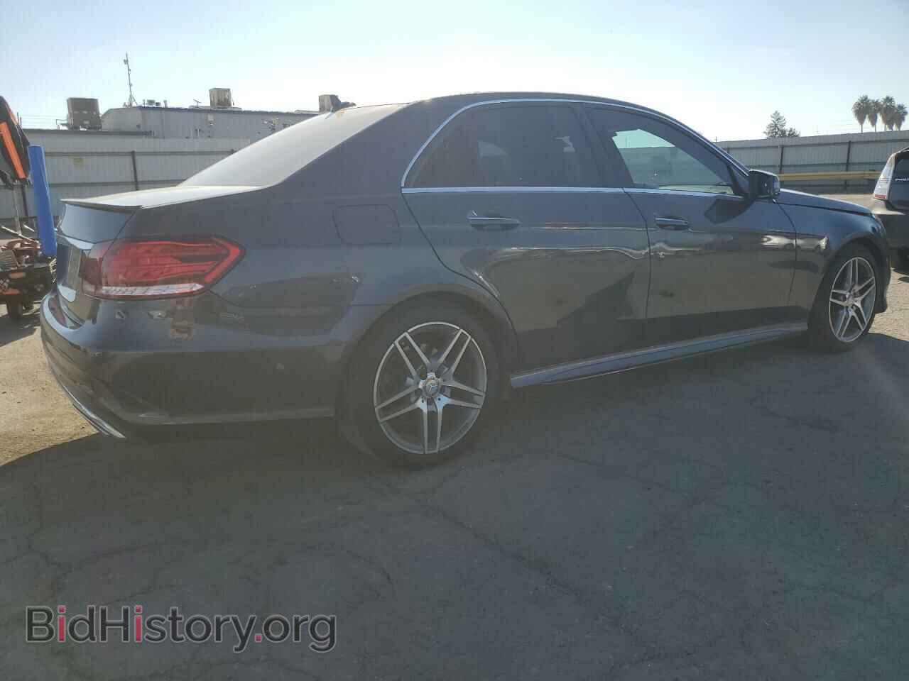 2014 MERCEDES-BENZ E-CLASS - VIN: WDDHF5KB9EB051138 - Фото 3