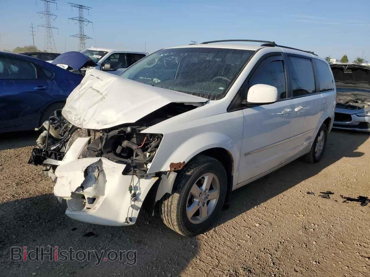 Фотография 2D4RN5D1XAR154900 - DODGE CARAVAN 2010
