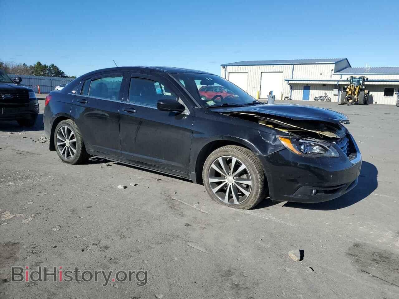 2013 CHRYSLER 200 - VIN: 1C3CCBBB5DN500568 - Фото 4