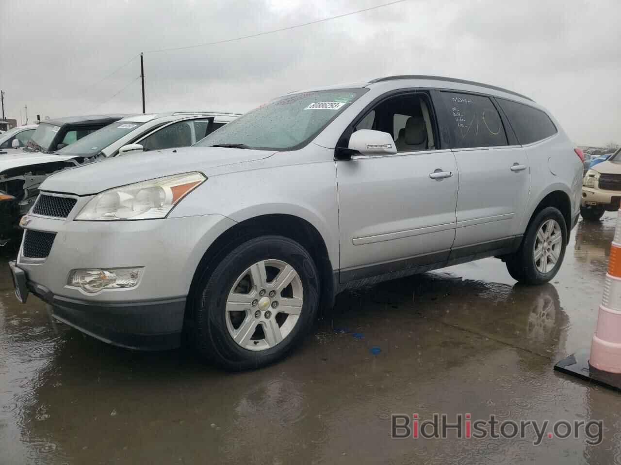 Photo 1GNLRGED8AS109360 - CHEVROLET TRAVERSE 2010