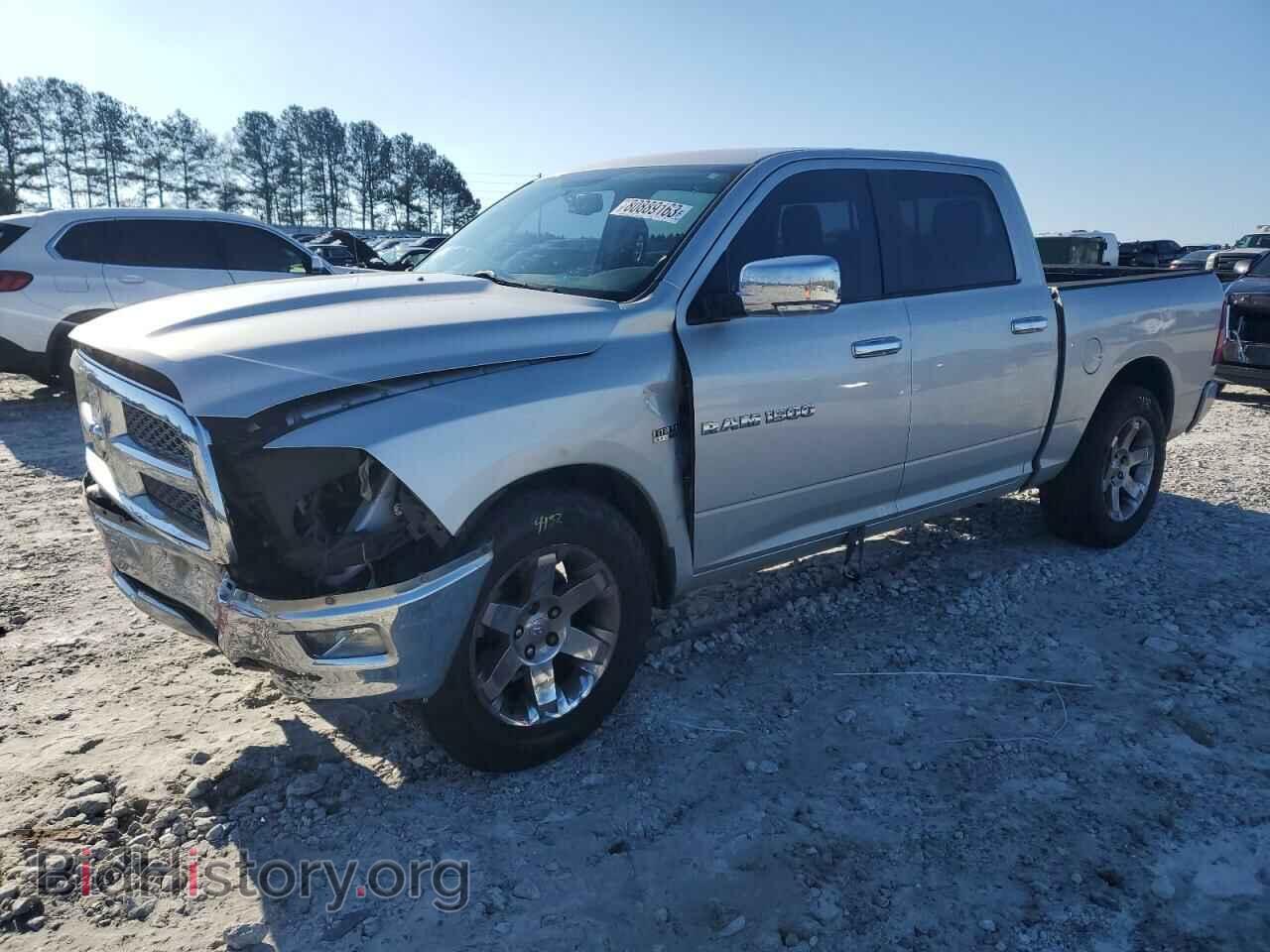 Photo 1D7RB1CT3BS570360 - DODGE All Models 2011