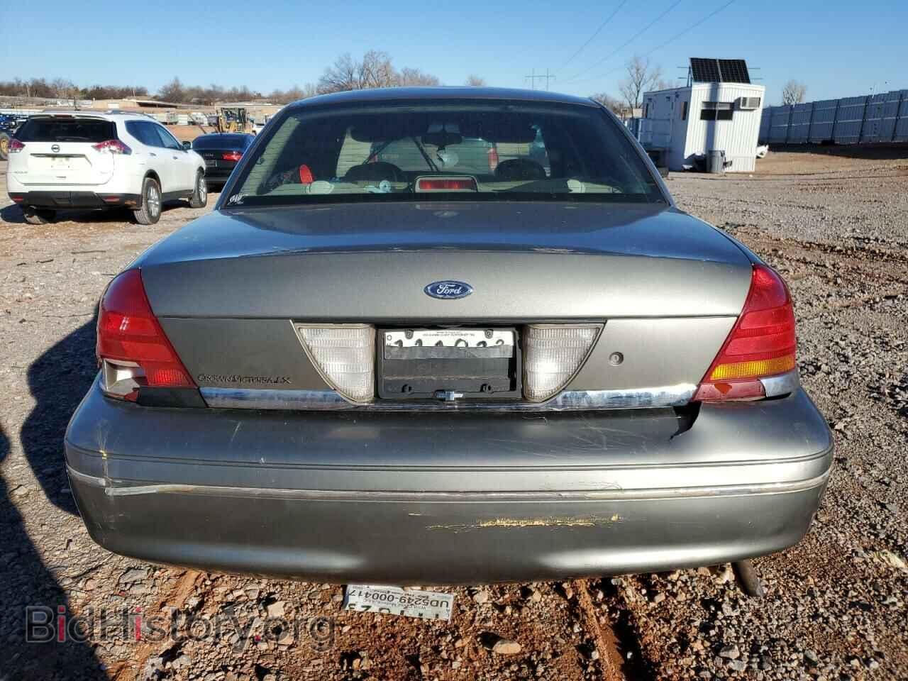 2001 FORD CROWN VIC - VIN: 2FAFP74W01X128356 - Фото 6