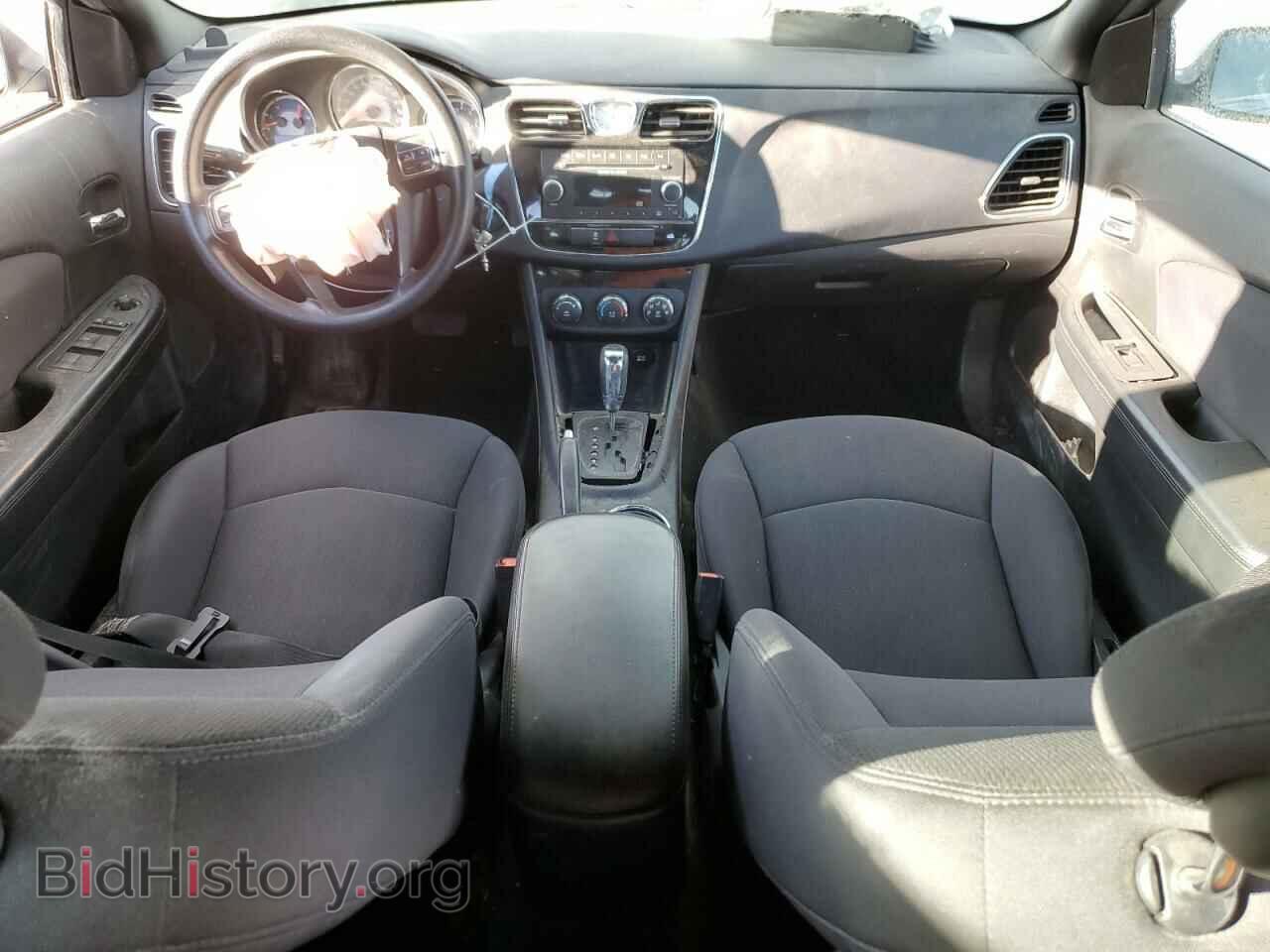 2012 CHRYSLER 200 - VIN: 1C3CCBAB7CN317480 - Фото 8