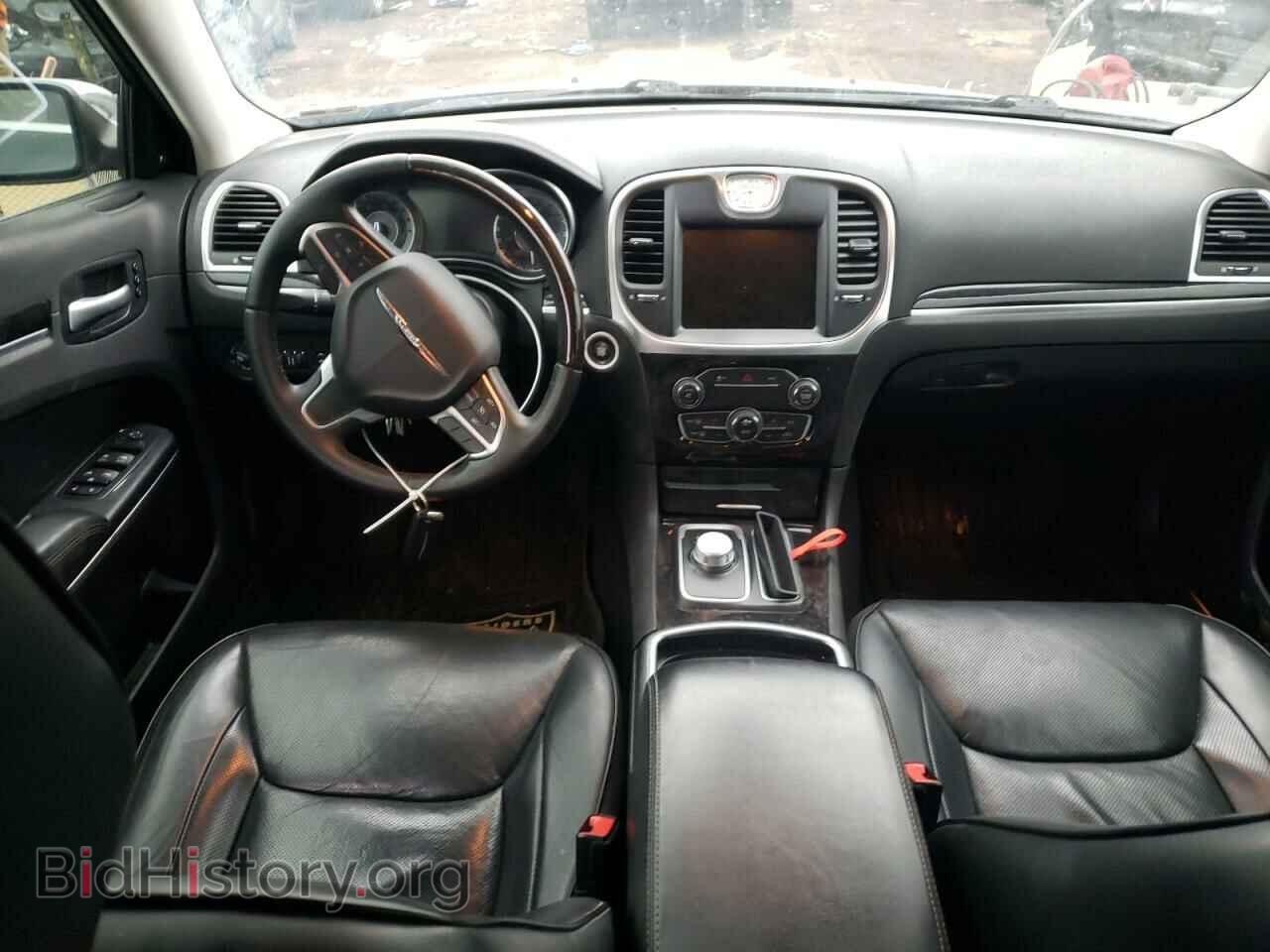 2016 CHRYSLER 300 - VIN: 2C3CCAEG5GH334275 - Фото 8