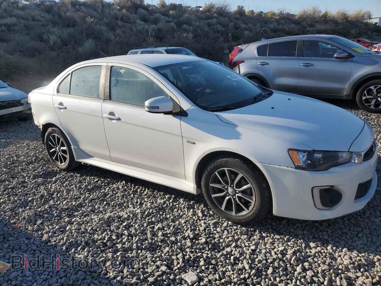 2017 MITSUBISHI LANCER - VIN: JA32U2FU4HU008186 - Фото 4