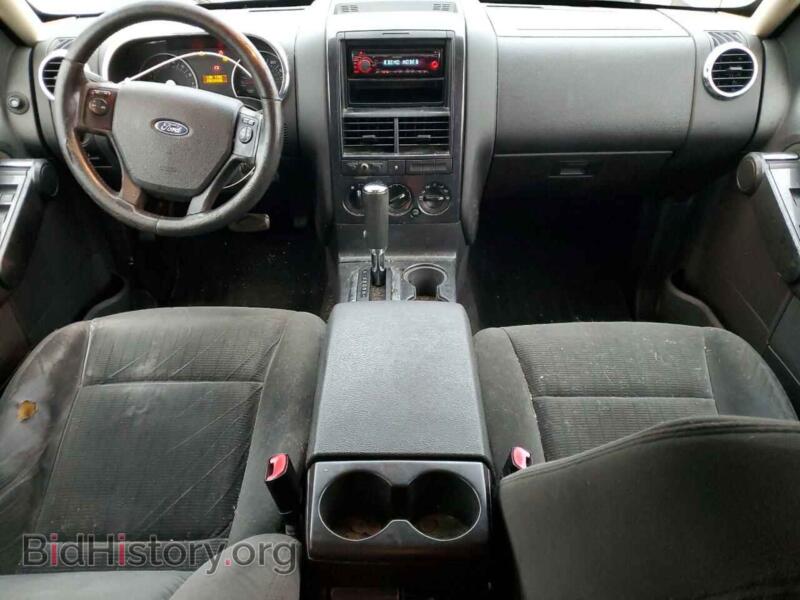 2010 Ford EXPLORER (VIN 1FMEU6DE2AUA03295) — фото 8 из 13