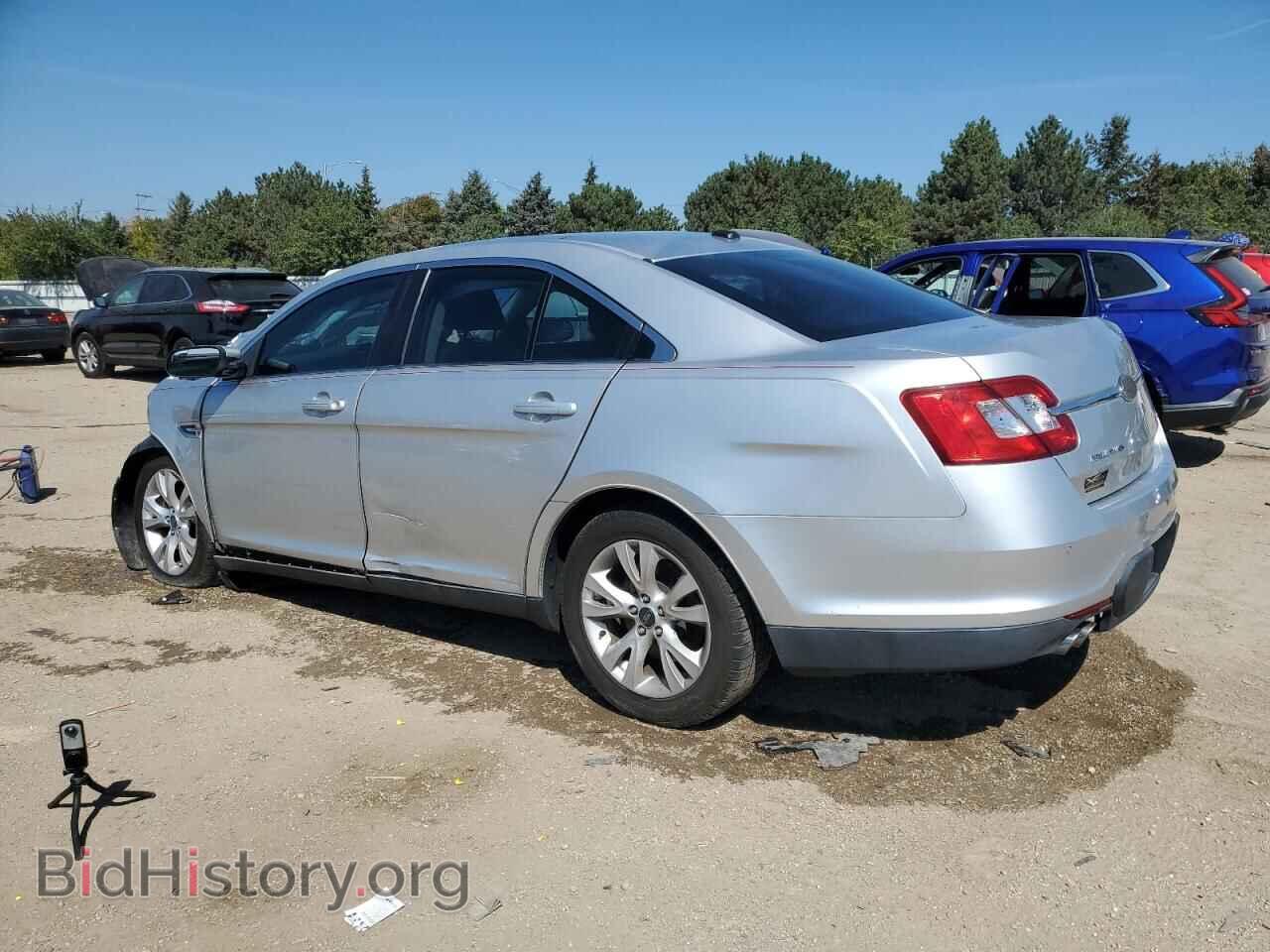 2012 FORD TAURUS - VIN: 1FAHP2EW2CG105910 - Фото 2