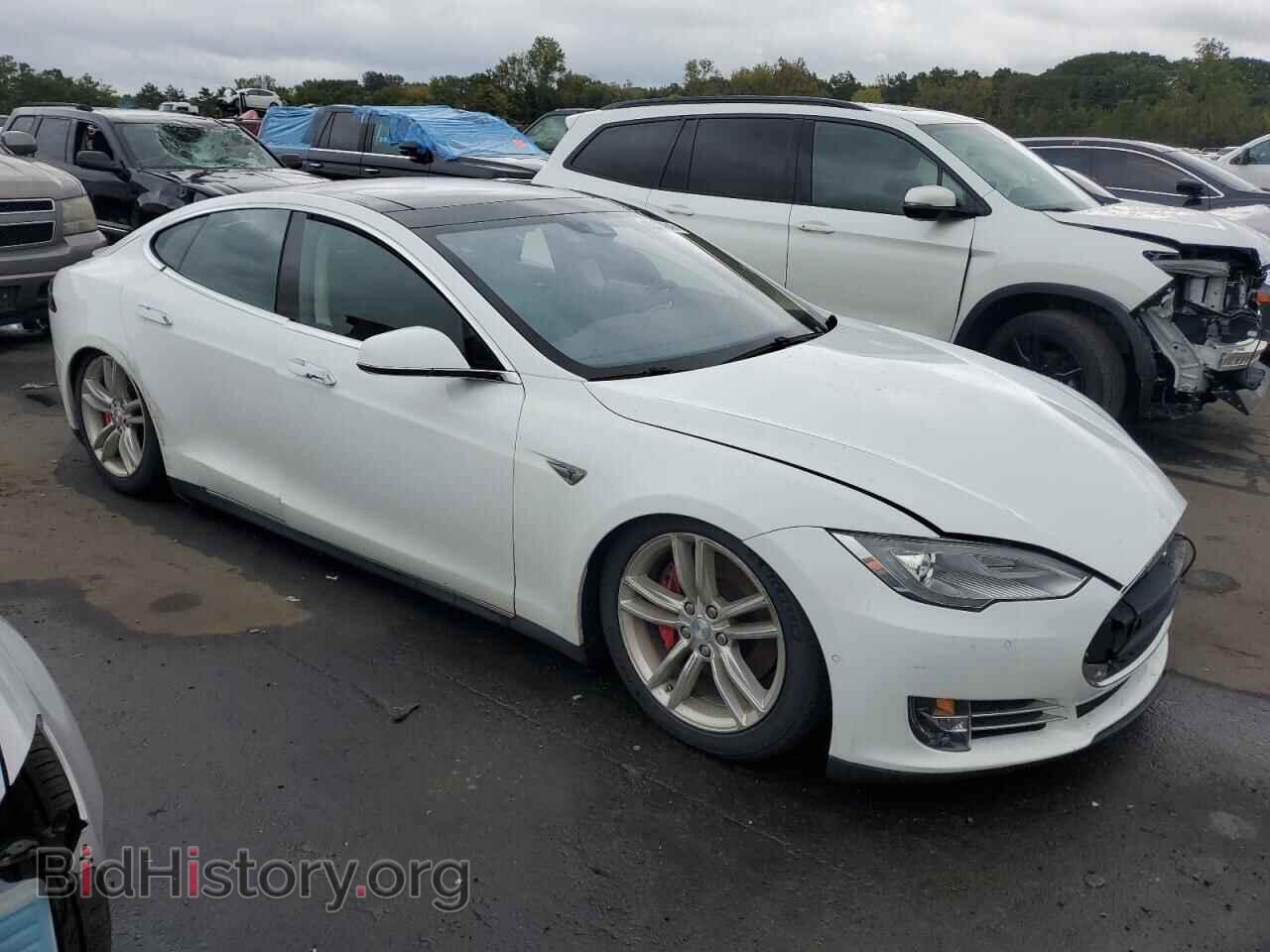 2015 TESLA MODEL S - VIN: 5YJSA1H47FF084248 - Фото 4