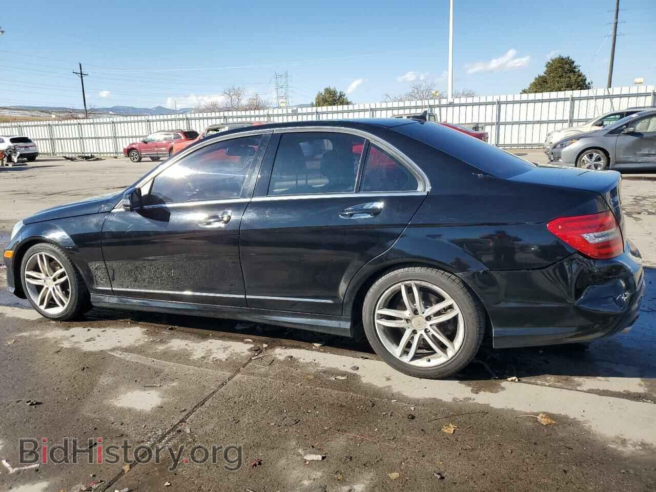 2012 MERCEDES-BENZ C-CLASS - VIN: WDDGF8BB7CF918278 - Фото 2