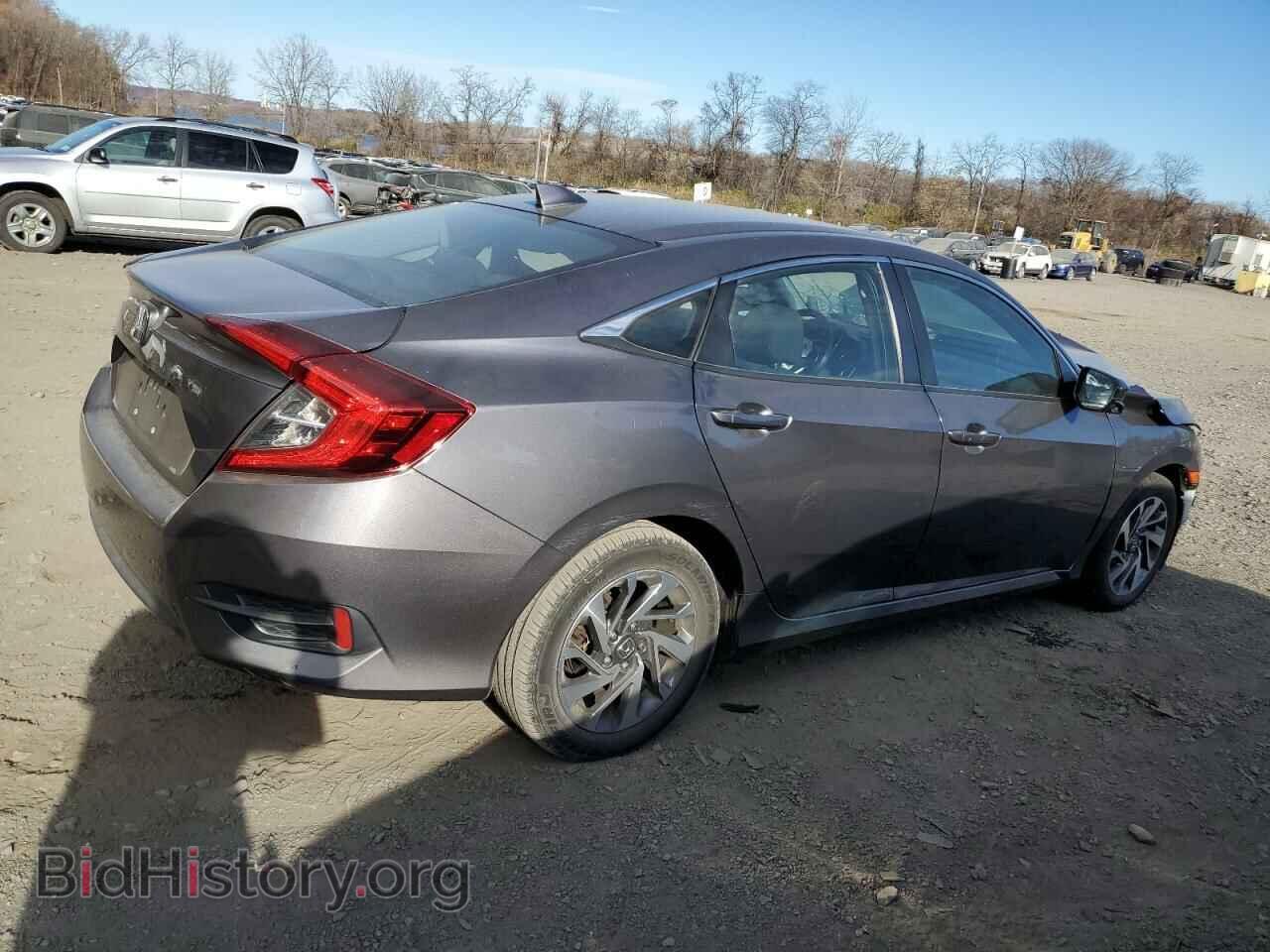 2018 HONDA CIVIC - VIN: 2HGFC2F76JH577194 - Фото 3
